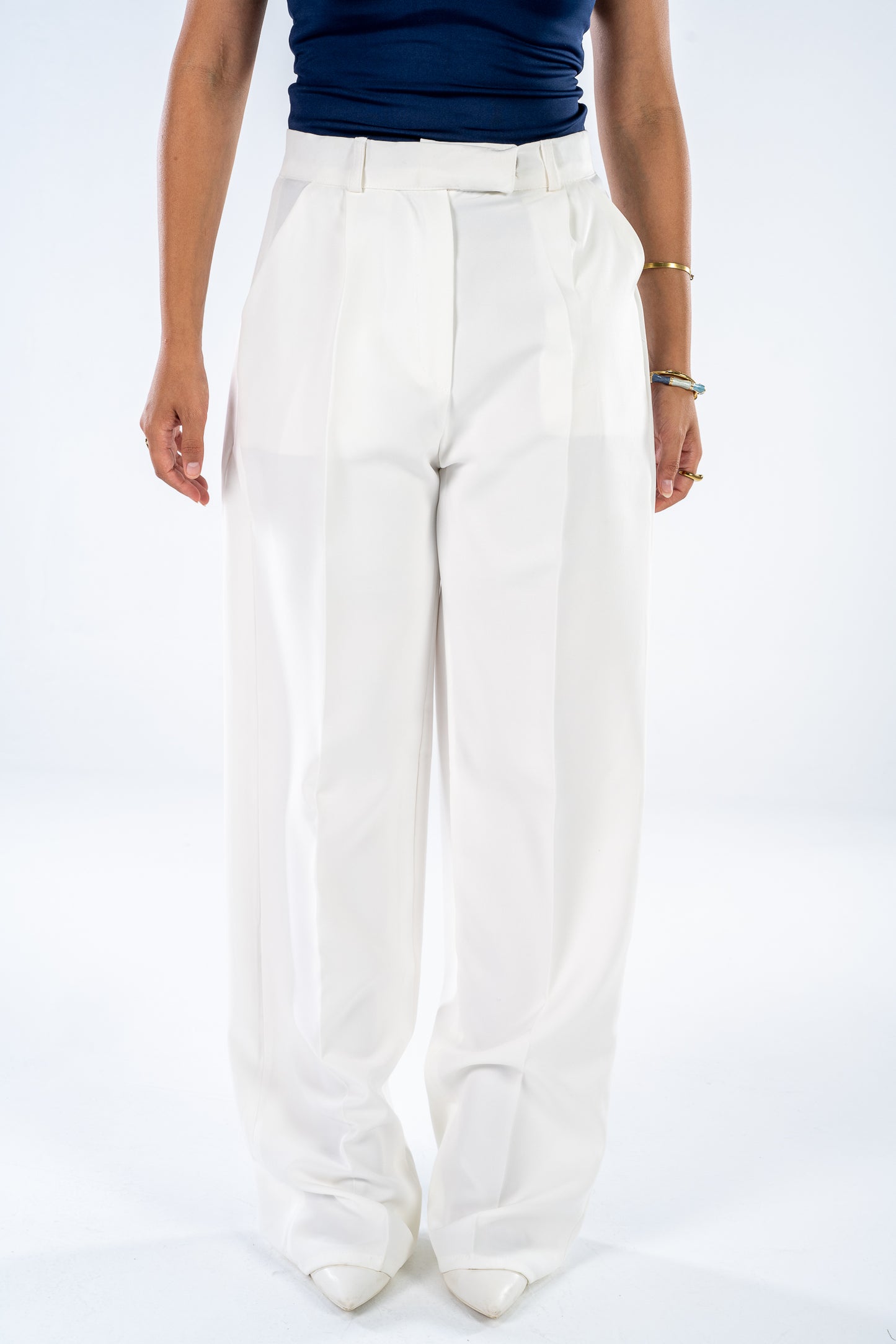 Wide leg pants