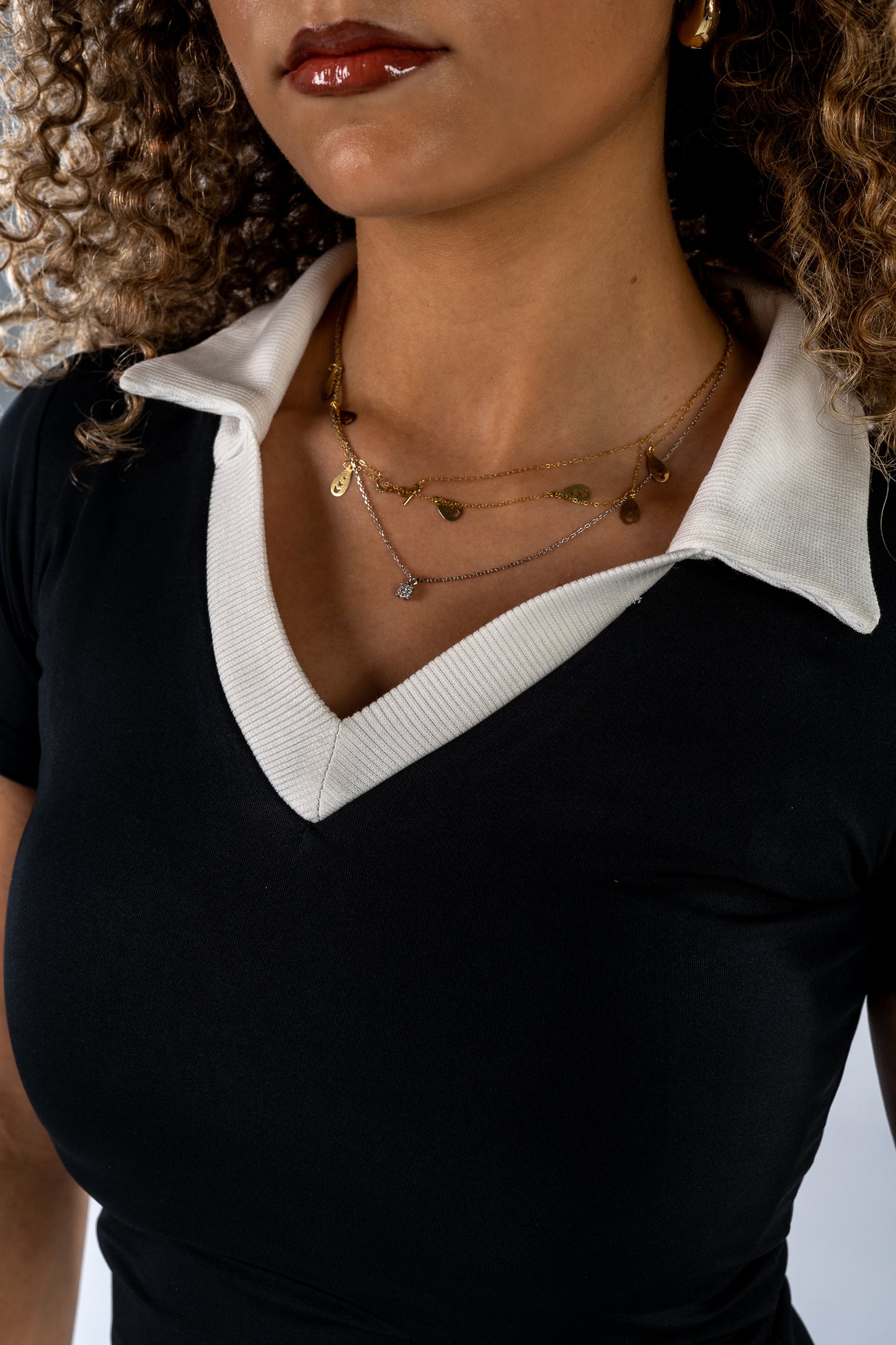 V - neck top - Black