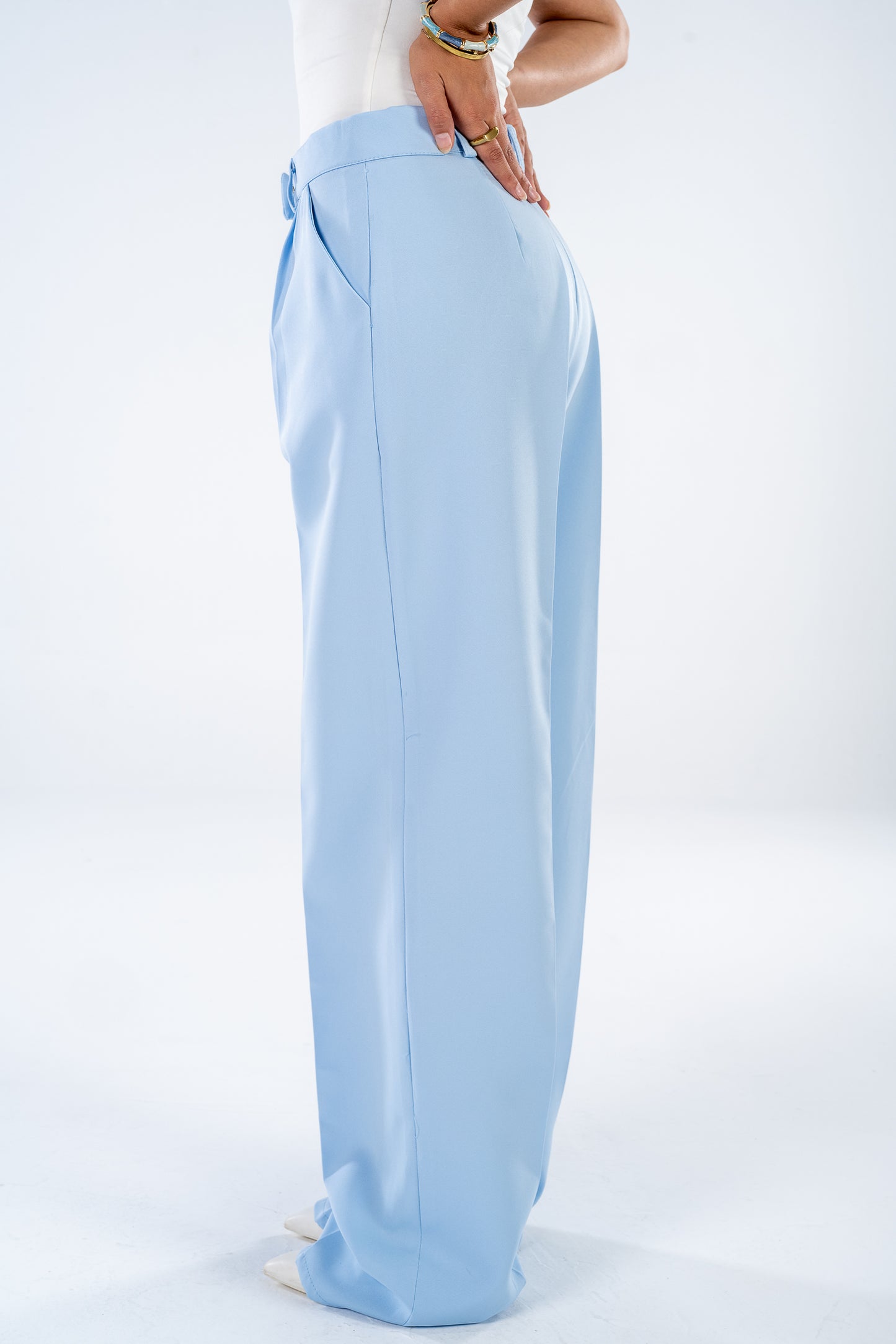 Wide leg pants