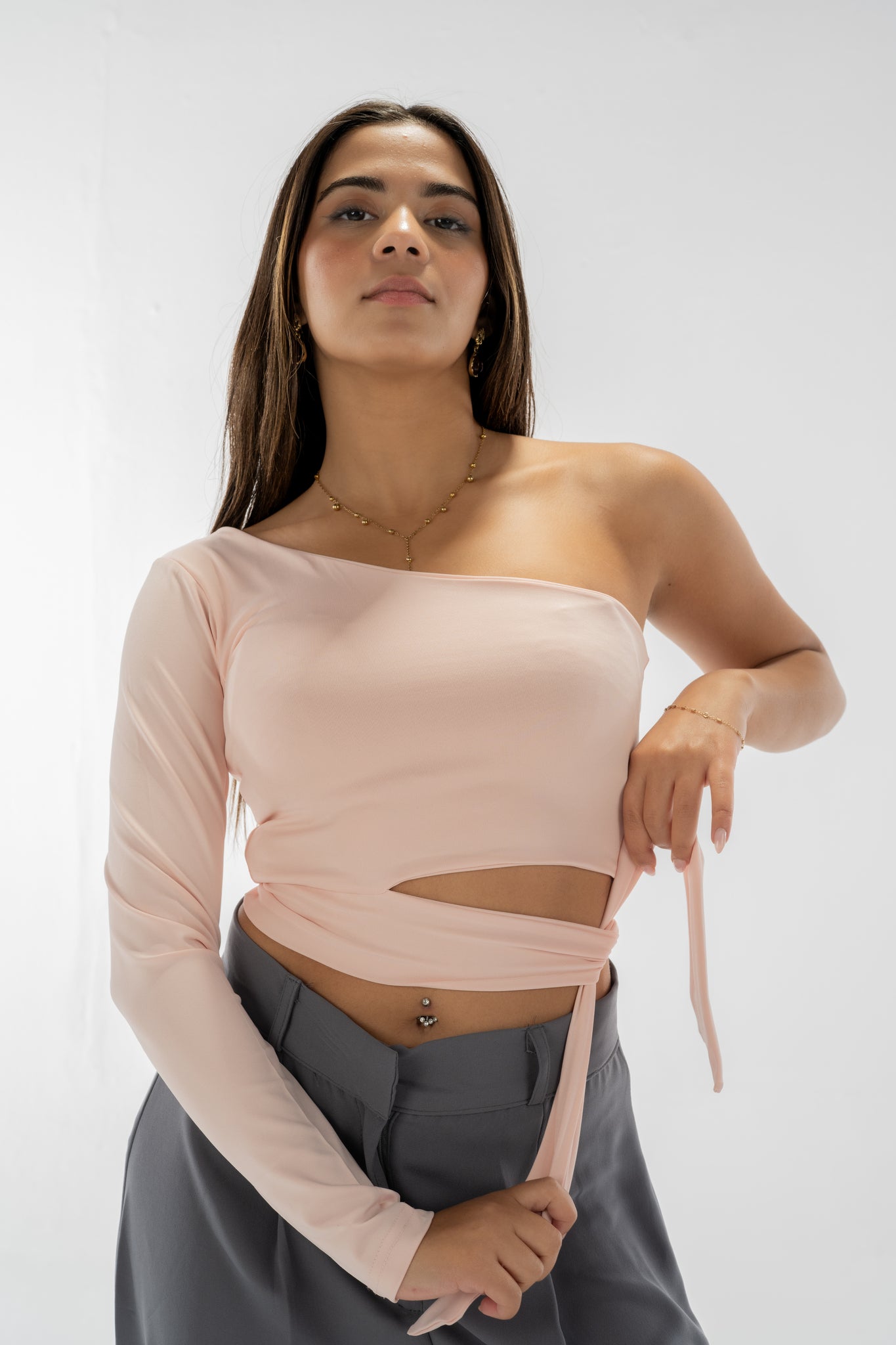 One shoulder ribbon top – Susie